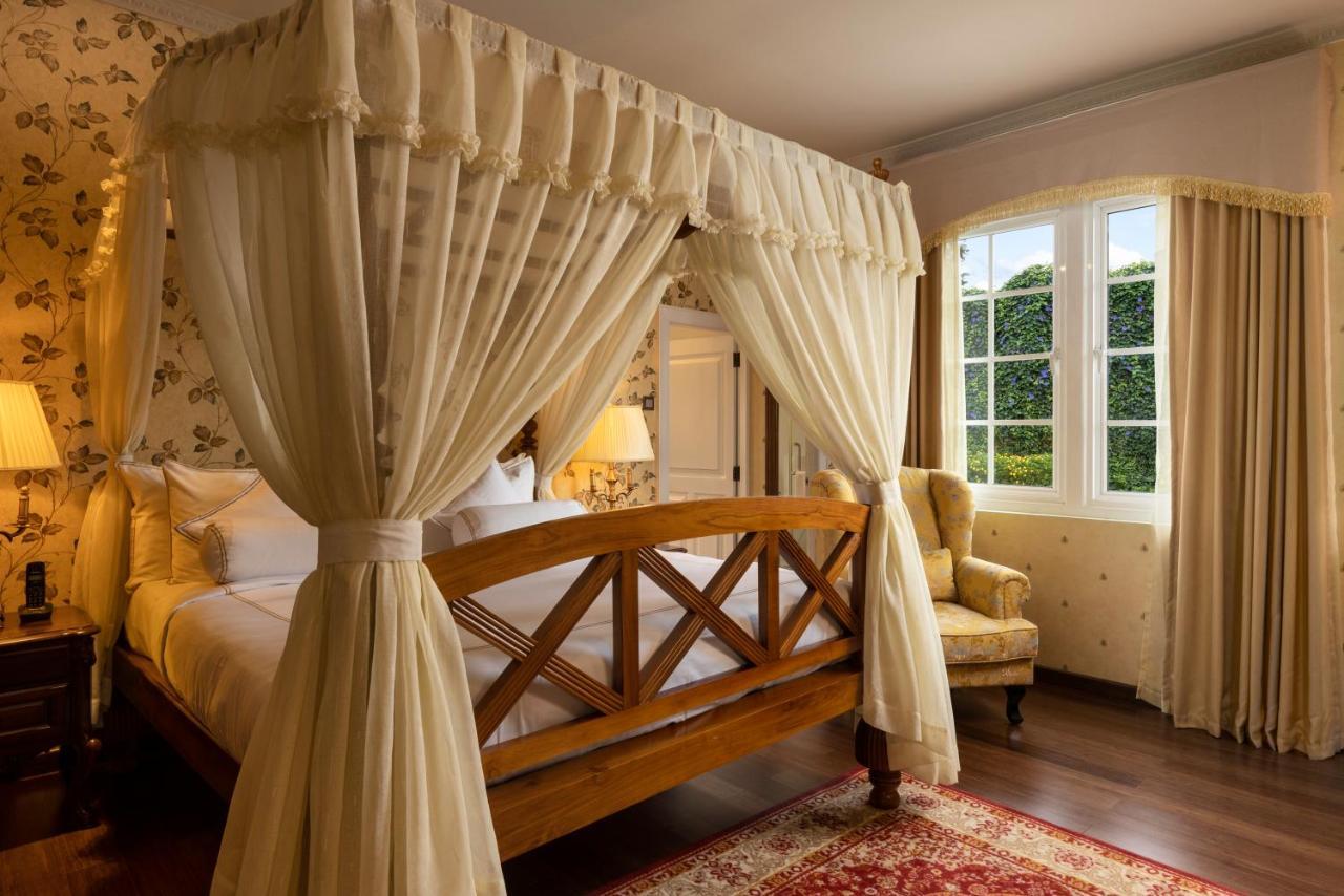 The Westbury Palace Nuwara Eliya Exterior photo