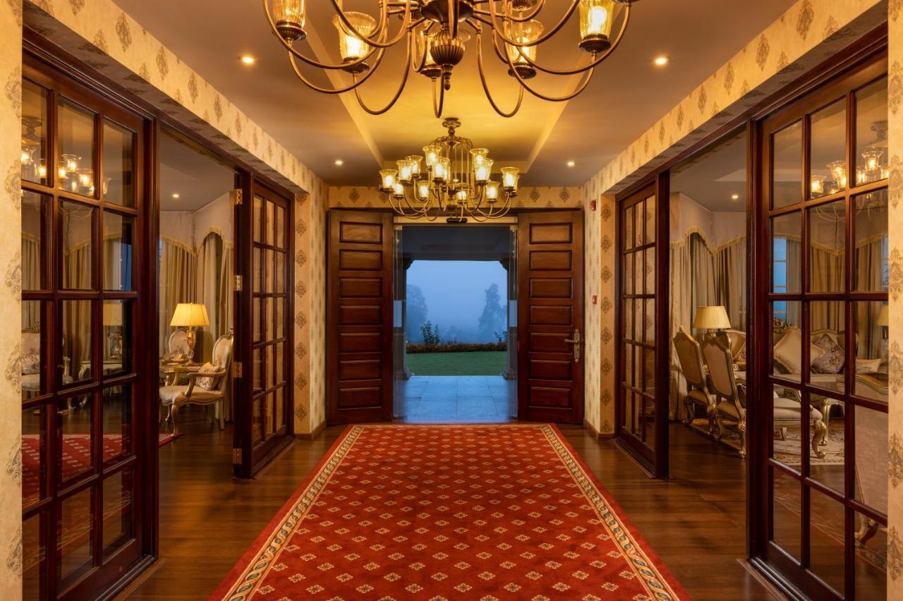 The Westbury Palace Nuwara Eliya Exterior photo