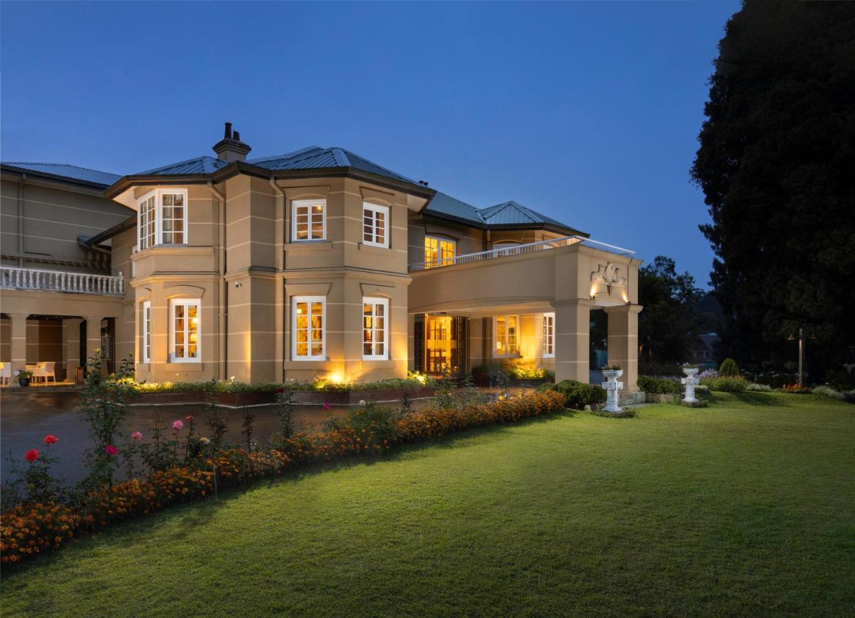 The Westbury Palace Hotel Nuwara Eliya Exterior photo