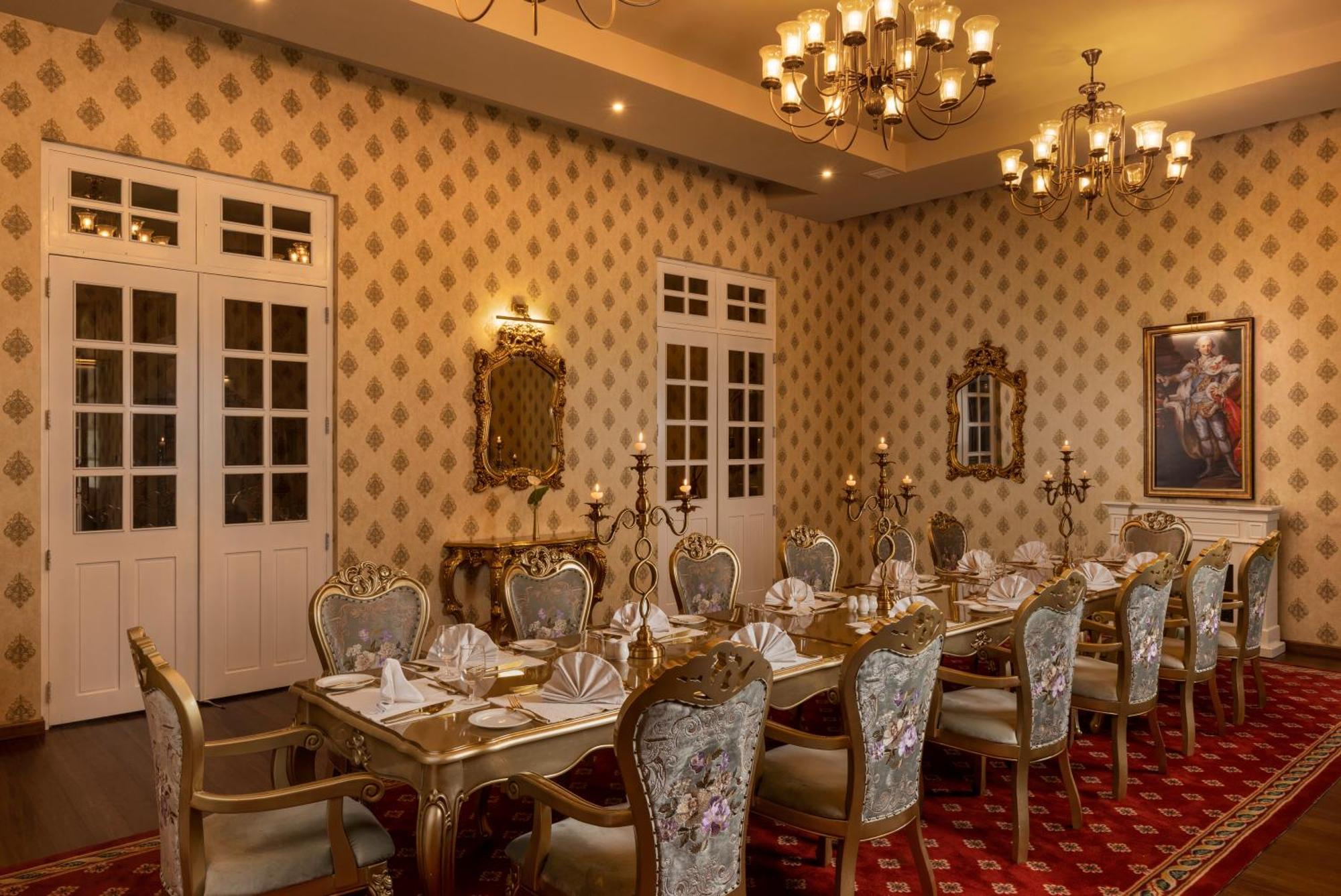 The Westbury Palace Nuwara Eliya Exterior photo